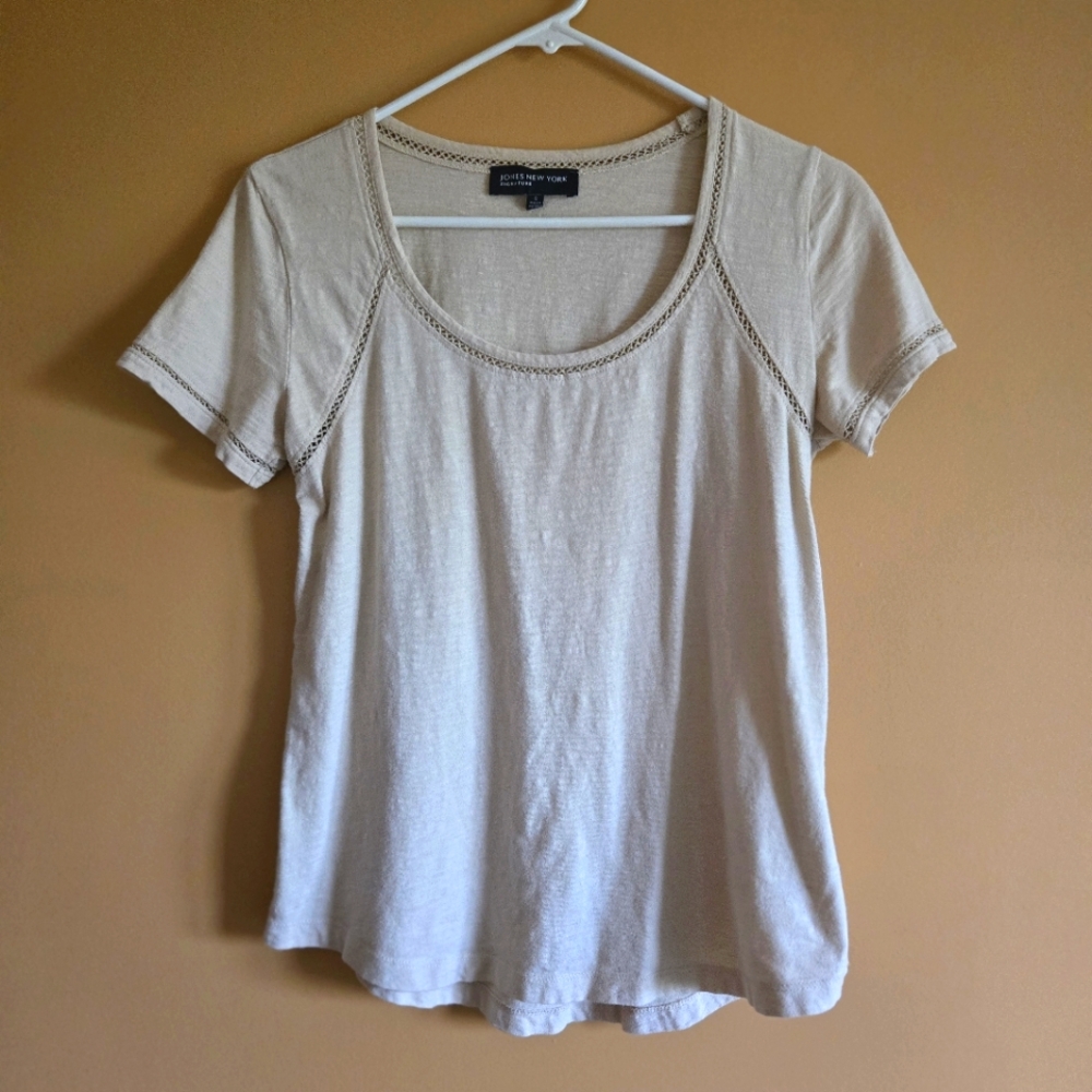 Jones NY Scoop Neck Top, PTP=17"